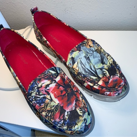 Bamboo platform loafers, size 9 - Picture 3 of 5